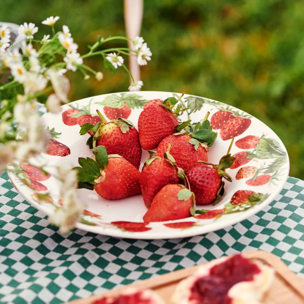 Strawberries Dessert Plate