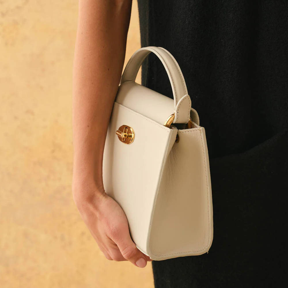 Clara Leather Handbag Powder