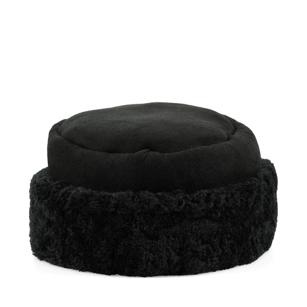 Tudor Sheepskin Hat Black