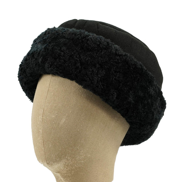 Tudor Sheepskin Hat Black