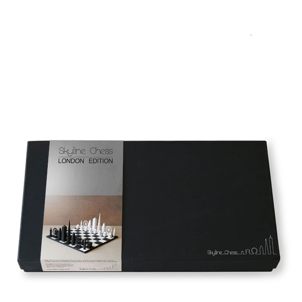 London Chess Set With Folding Board