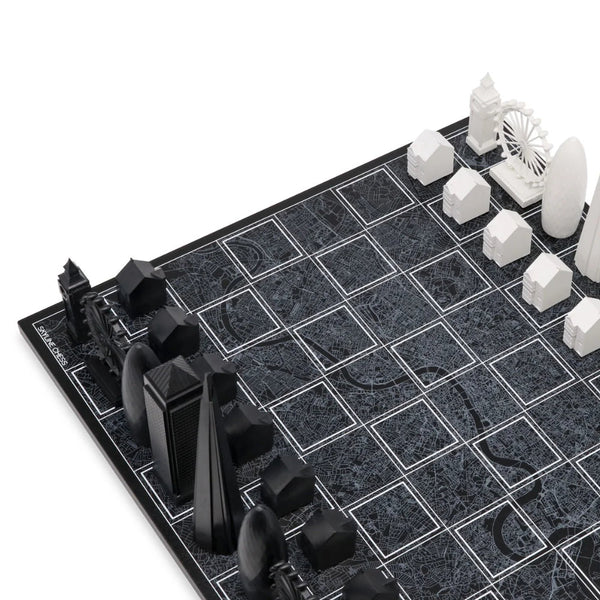 London Chess Set With London City Map Board