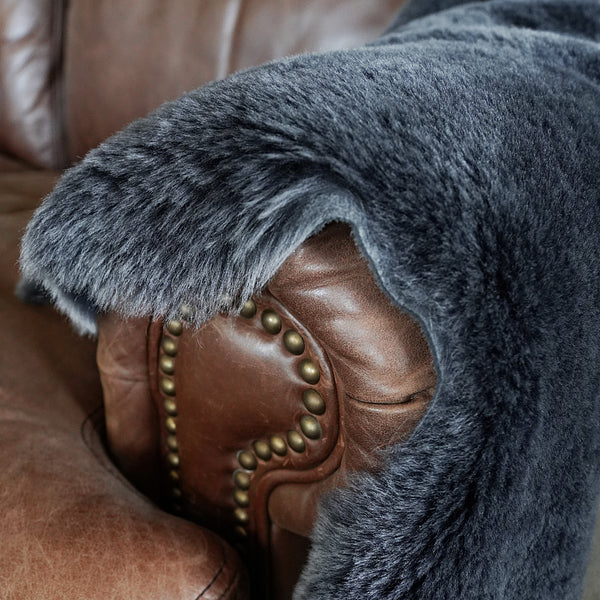 Snowdon Single Sheepskin Throw Rug Steel Grey
