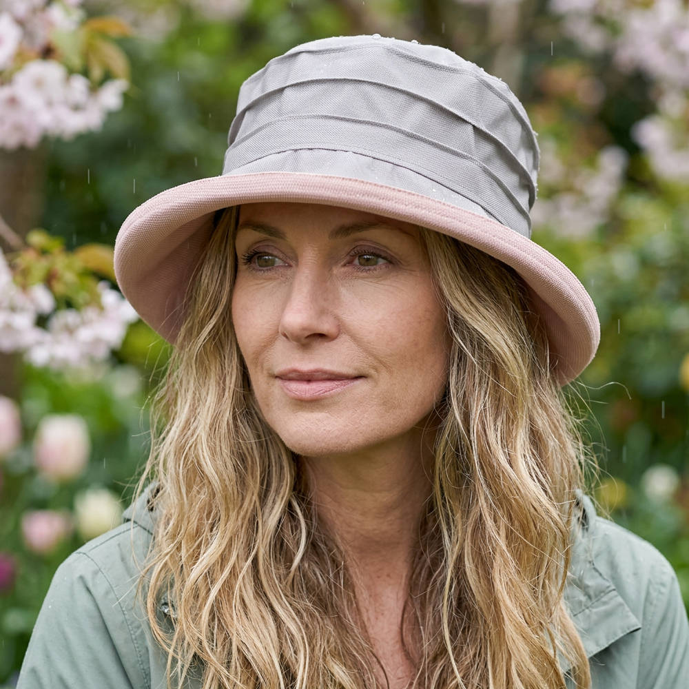 Matilda Packable Rain Hat Grey Rose